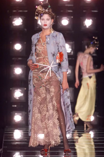 Look 44